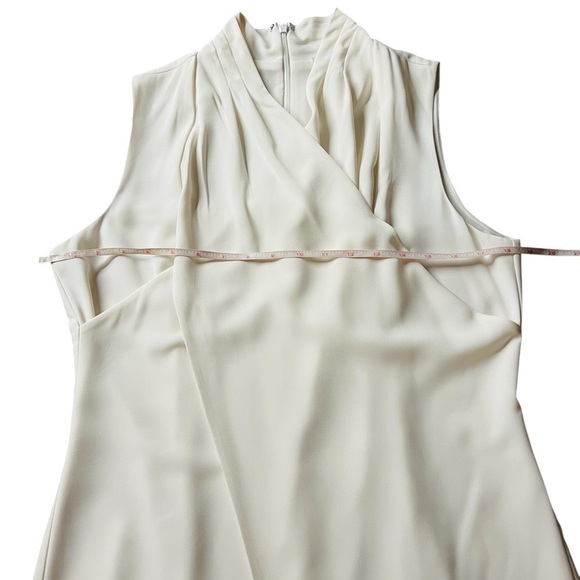 CABI WOMEN’S SLEEVELESSS VNECK LINED OFF WHITE BLOUSE SIZE 8 - Picture 9 of 13